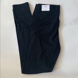 NEW- Aerie Chill Hi-Rise  Legging